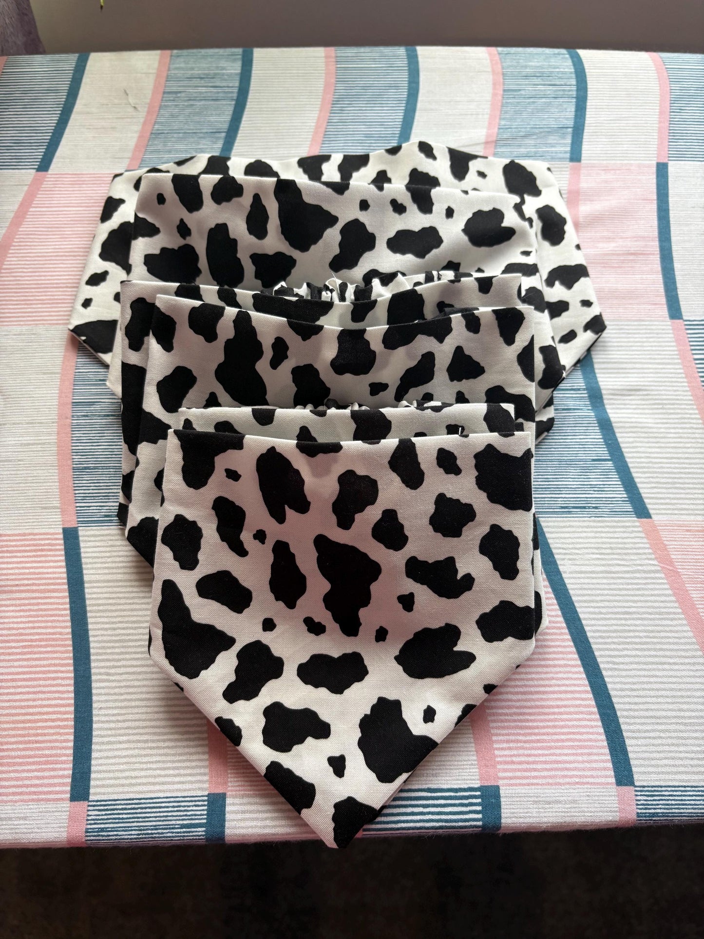 Elastic Scrunchie Dog Bandana – Cow Print – Easy Slip-On Overhead Neckwear