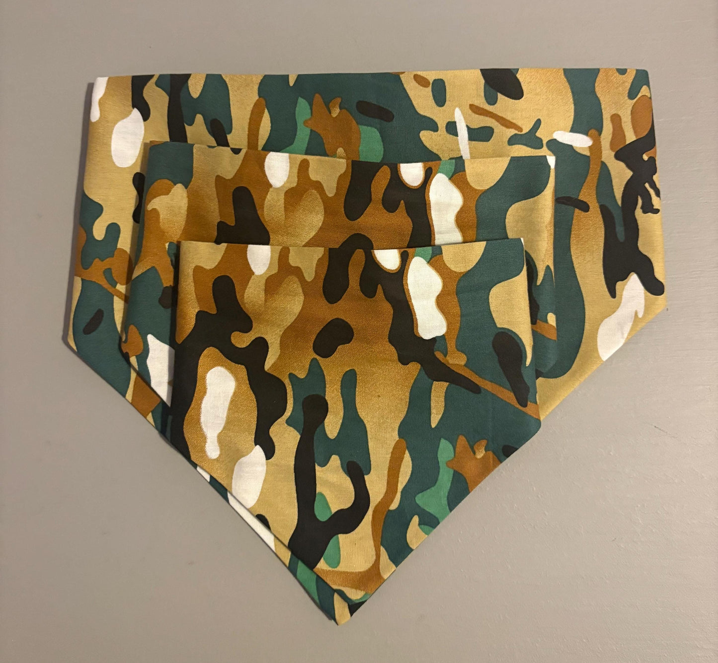 Elastic Scrunchie Dog Bandana - Camouflage Print Easy Slip-On Overhead Neckwear