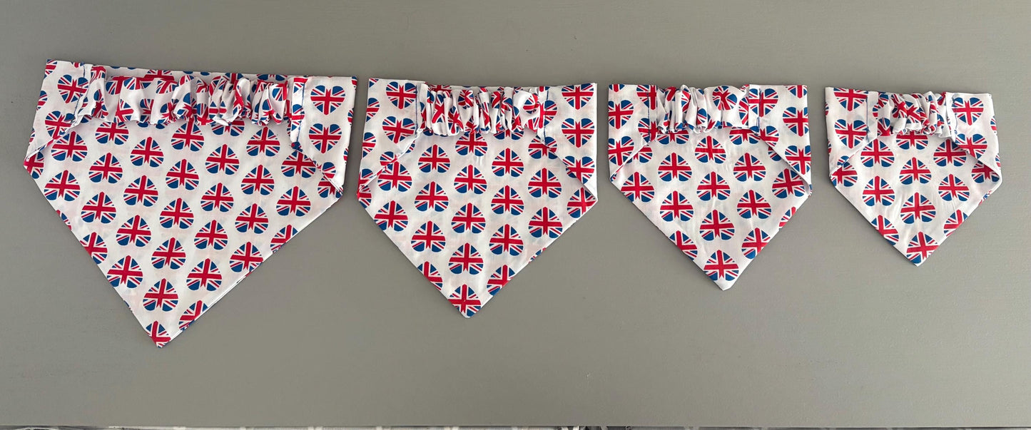 Elastic Scrunchie Dog Bandana – Union Jack Heart Print – Easy Slip-On Overhead Neckwear