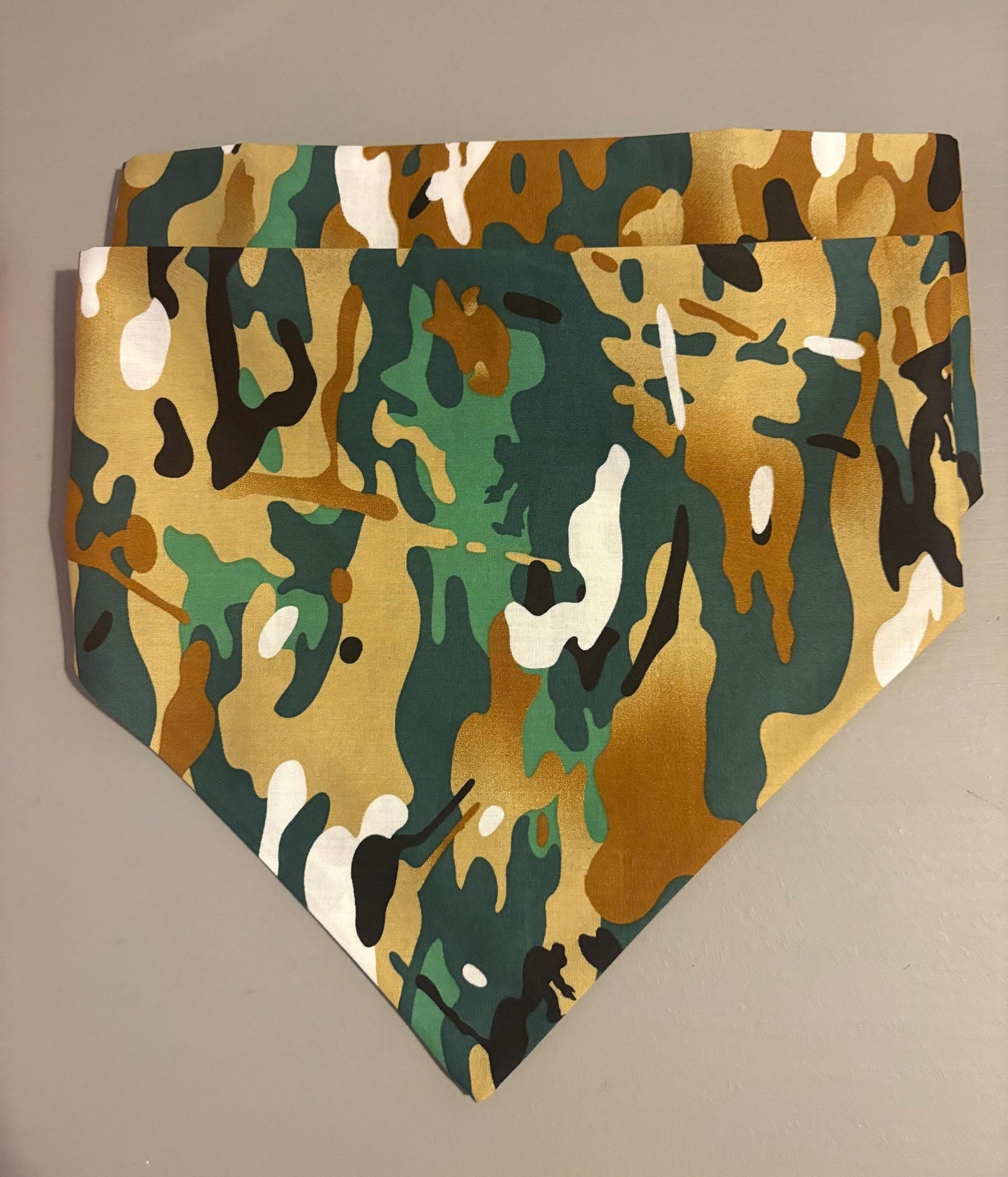 Elastic Scrunchie Dog Bandana - Camouflage Print Easy Slip-On Overhead Neckwear