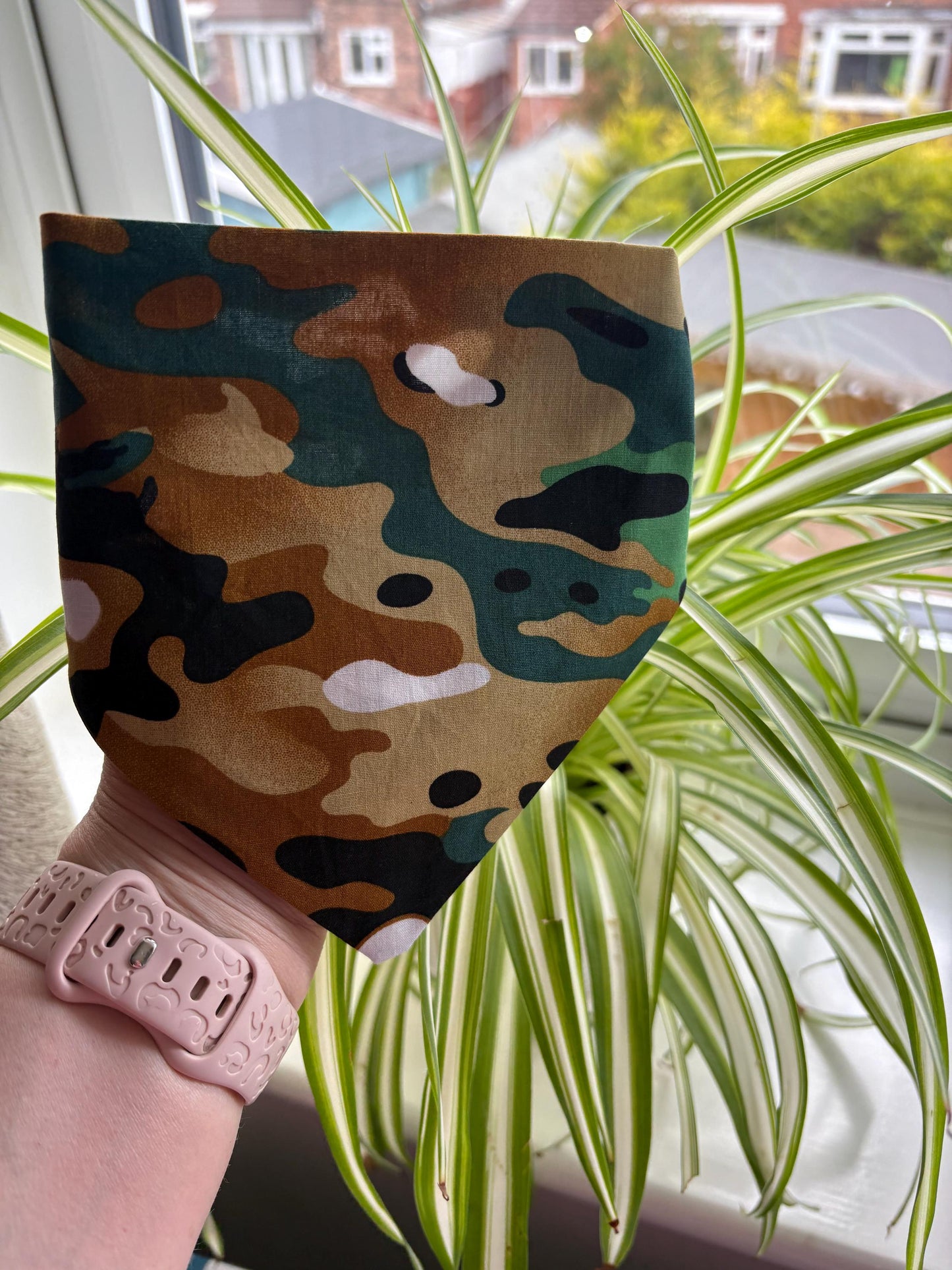 Elastic Scrunchie Dog Bandana - Camouflage Print Easy Slip-On Overhead Neckwear