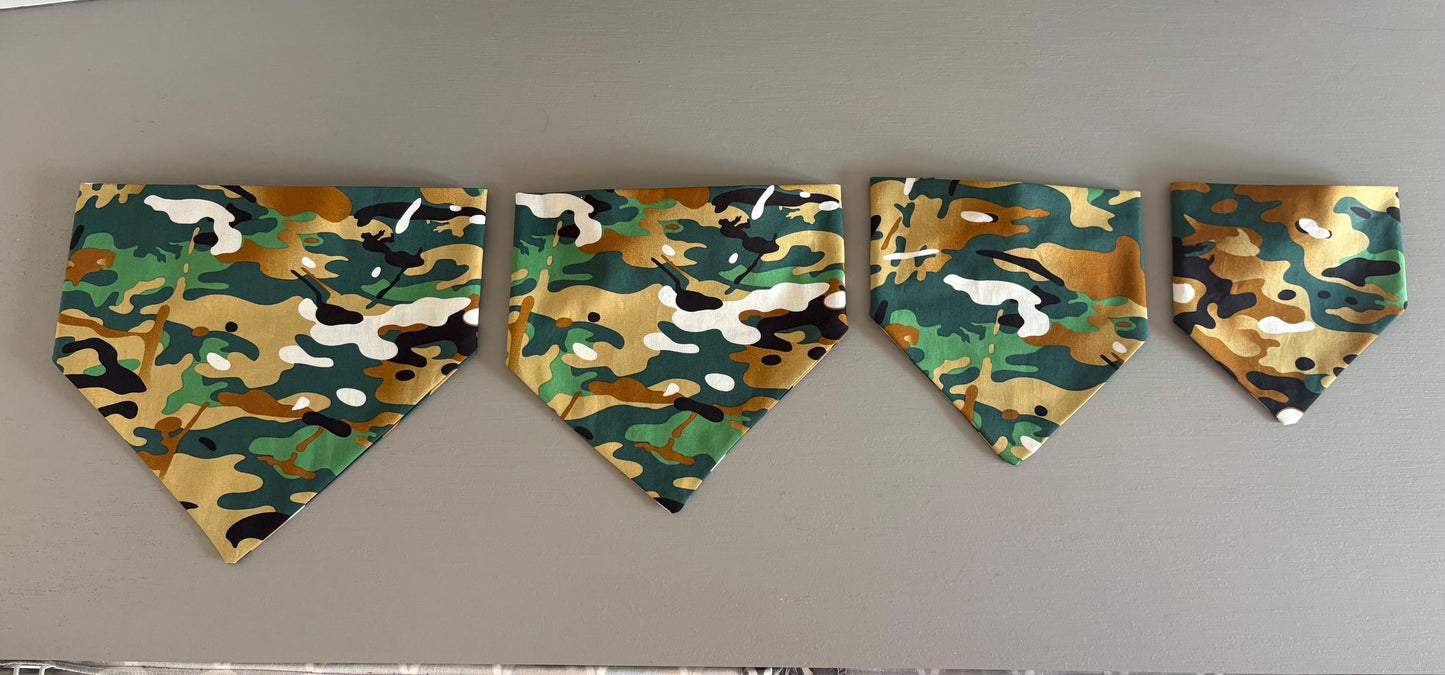 Elastic Scrunchie Dog Bandana - Camouflage Print Easy Slip-On Overhead Neckwear