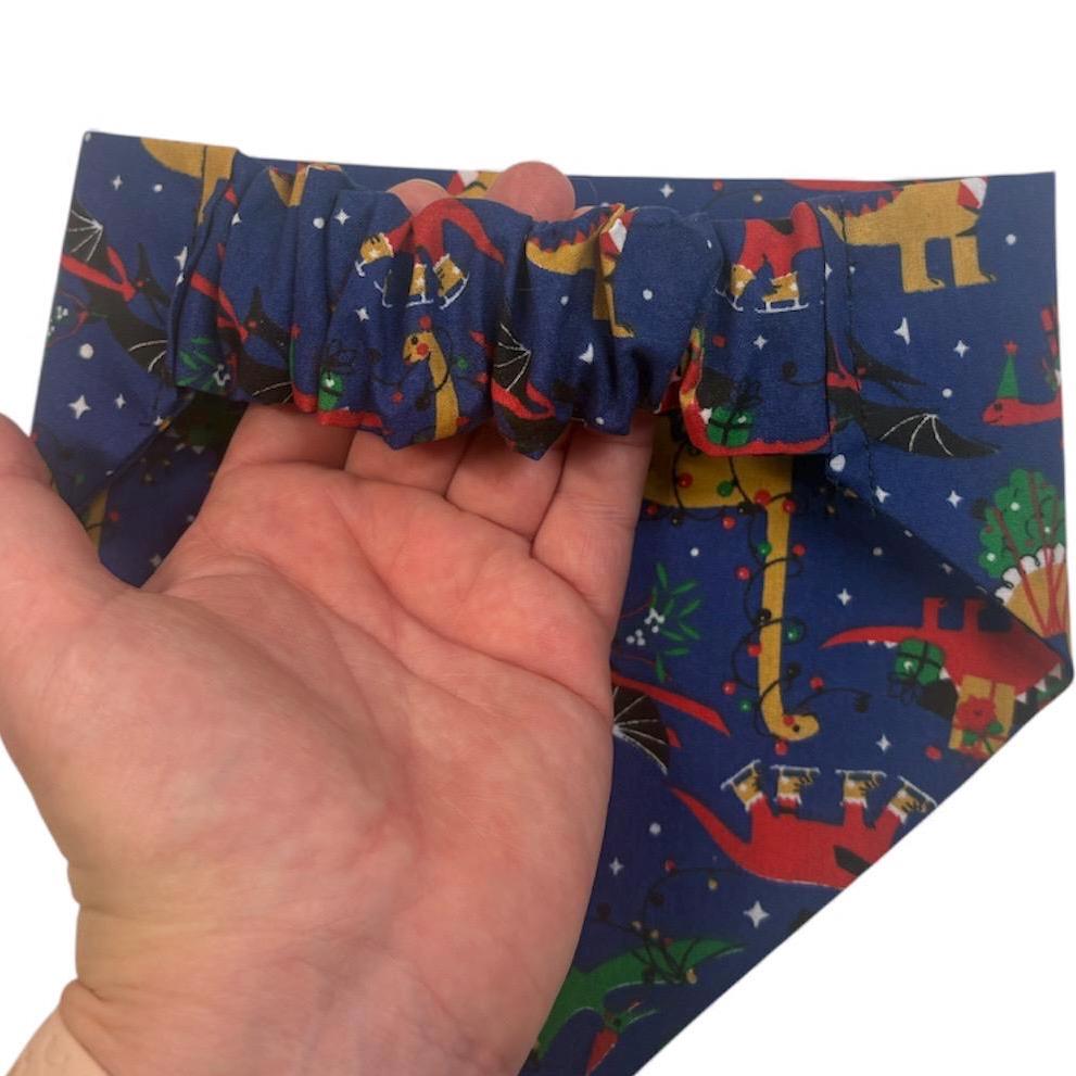 Elastic Scrunchie Dog Bandana – Christmas Dinosaurs Print – Easy Slip-On Overhead Neckwear