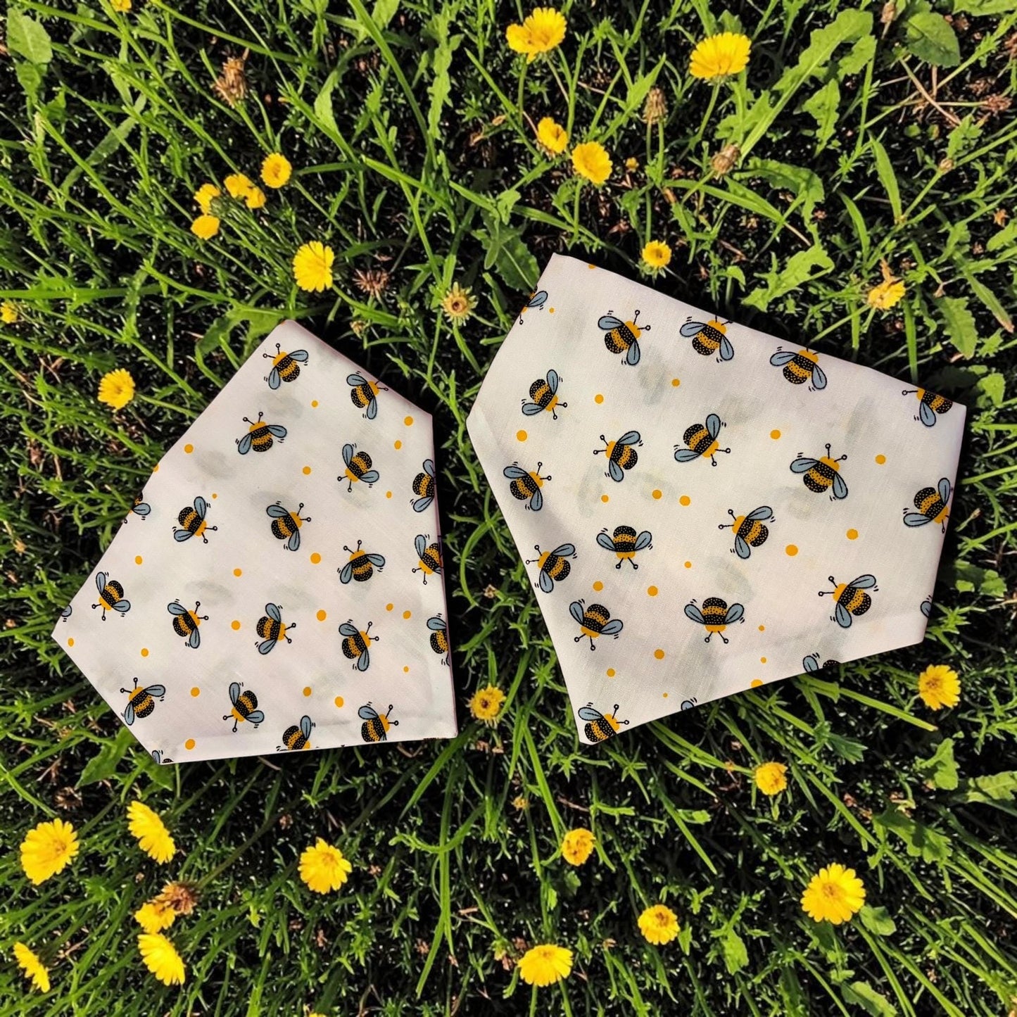 Elastic Scrunchie Dog Bandana – Bumble Bees Print – Easy Slip-On Overhead Neckwear